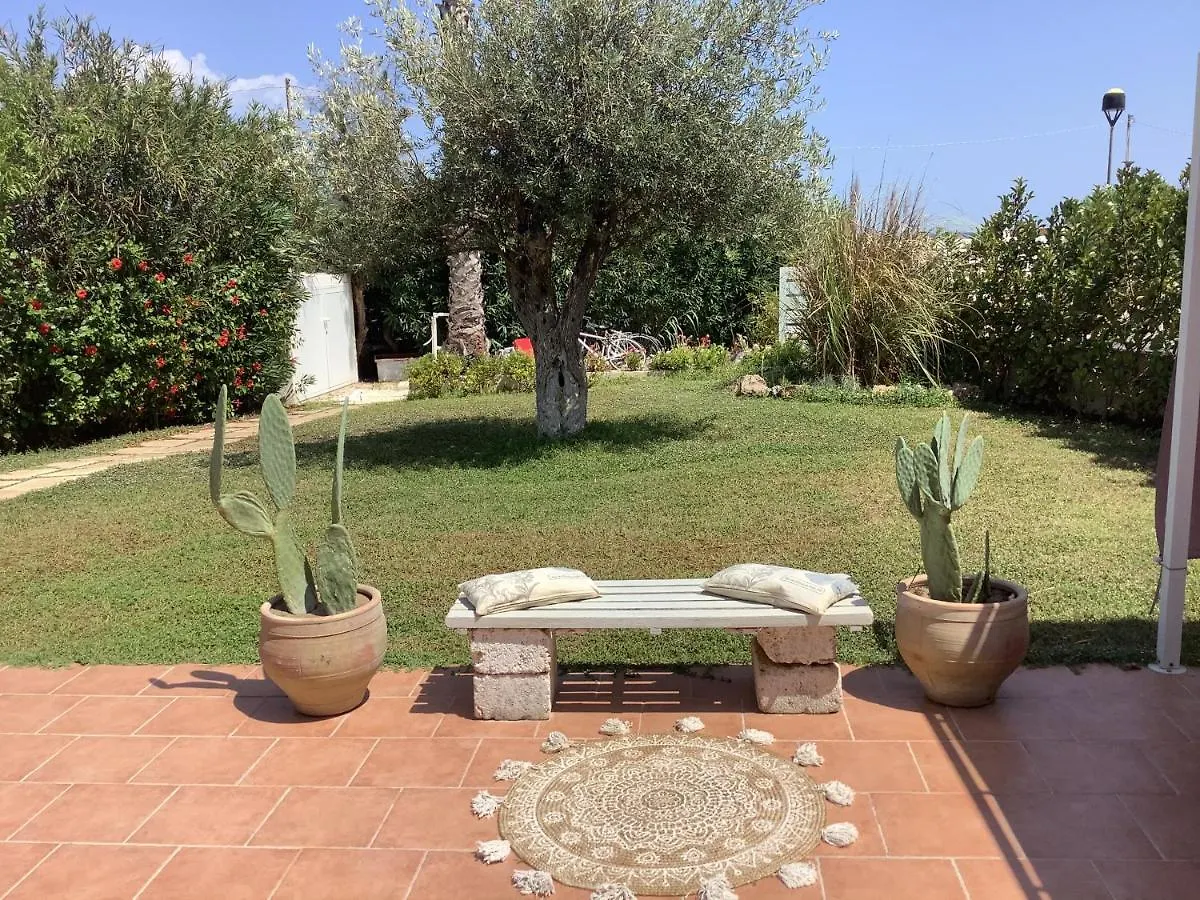 Dimora Dell'Ozio In Riva Al Mare Villa Marzamemi Italy